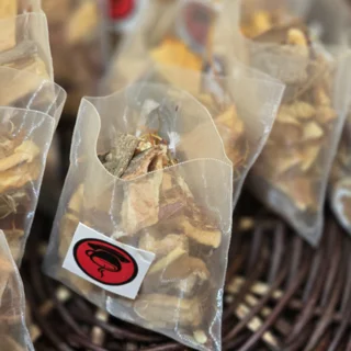 دمنوش کیسه ای سیب زعفرانی